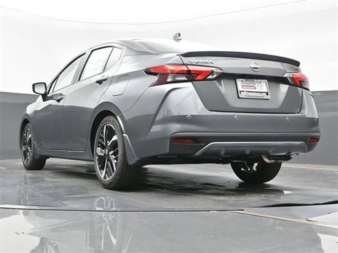 New 2025 Nissan Versa SR w/ Trunk Package image 23