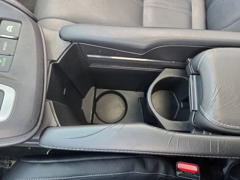 Used 2019 Honda Insight Touring image 32