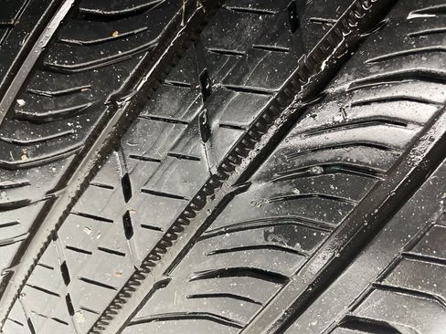 Used 2025 Cadillac XT4 Premium Luxury w/ Technology Package image 63