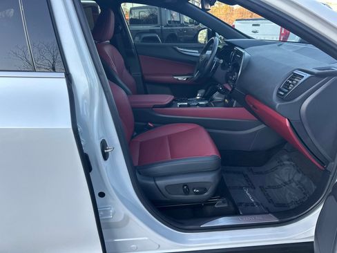 Used 2025 Lexus NX 250 FWD w/ Premium Package image 13