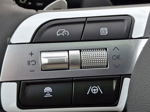 New 2026 Hyundai Tucson Limited image 11