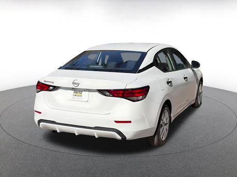 Used 2025 Nissan Sentra S image 18