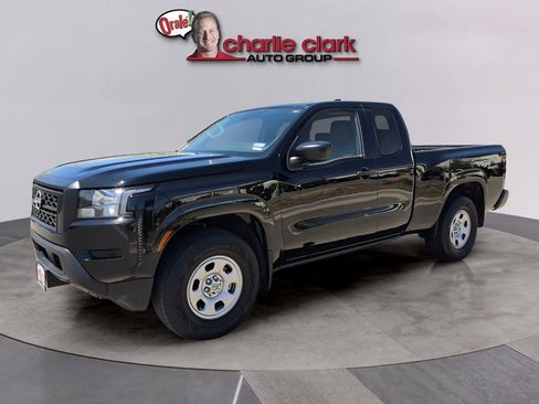 Used 2023 Nissan Frontier S w/ Technology Package RWD image 1
