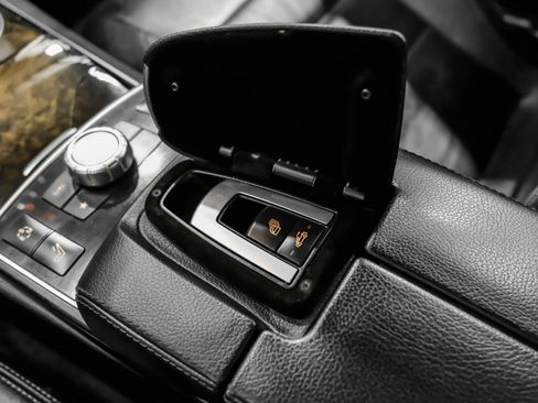 Used 2014 Mercedes-Benz E 550 Cabriolet image 28