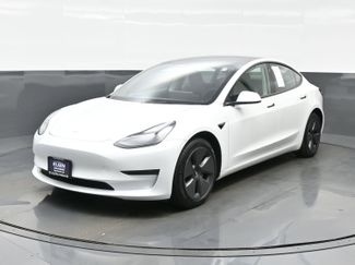 Used 2023 Tesla Model 3 Standard Range video 2