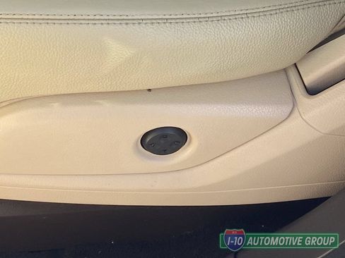 Used 2016 Mercedes-Benz GLE 350 w/ Premium Package image 22