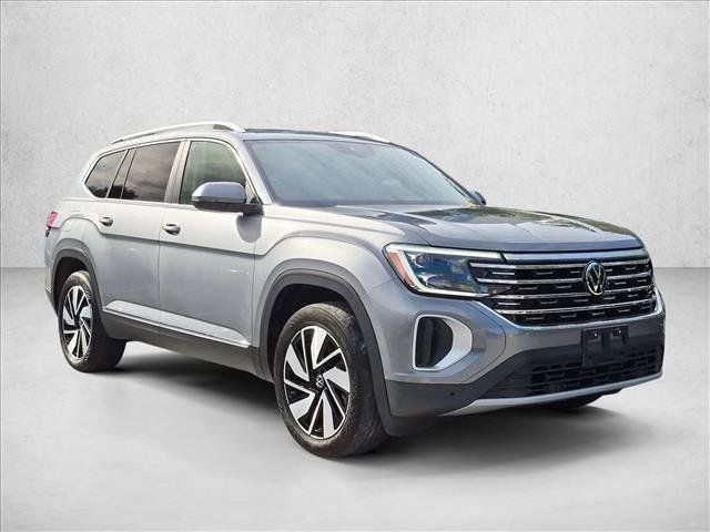 Used 2024 Volkswagen Atlas SEL AWD/4WD image 3