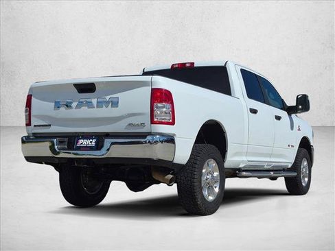 Used 2024 RAM 2500 Big Horn w/ Off Road Package AWD/4WD image 5