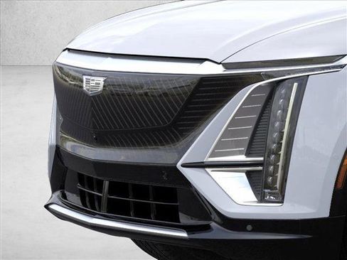 New 2026 Cadillac Lyriq Signature Luxury image 13