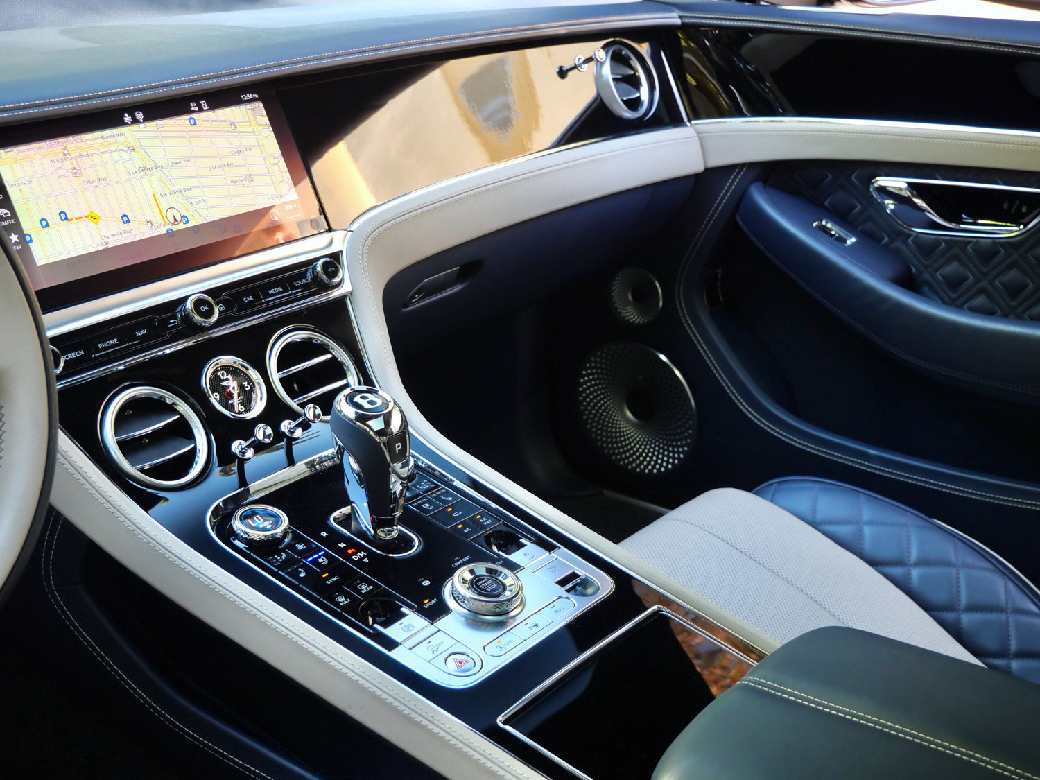 Used 2022 Bentley Continental GT AWD/4WD image 18