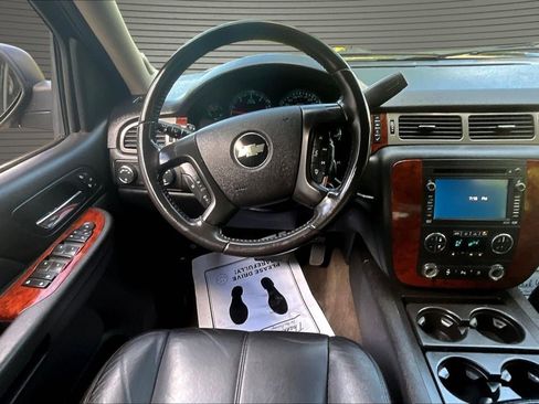 Used 2009 Chevrolet Tahoe LT AWD/4WD image 8