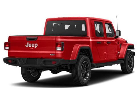 Used 2023 Jeep Gladiator Overland w/ Cold Weather Group AWD/4WD image 2
