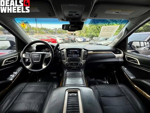 Used 2017 GMC Yukon XL Denali w/ Open Road Package AWD/4WD image 19