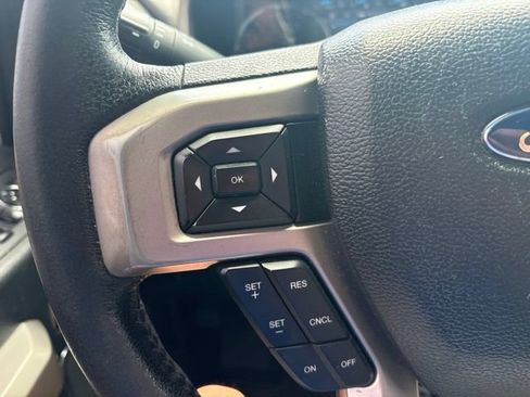 Used 2016 Ford F150 Lariat RWD image 17