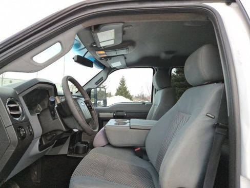 Used 2016 Ford F250 XLT w/ FX4 Off-Road Package image 14