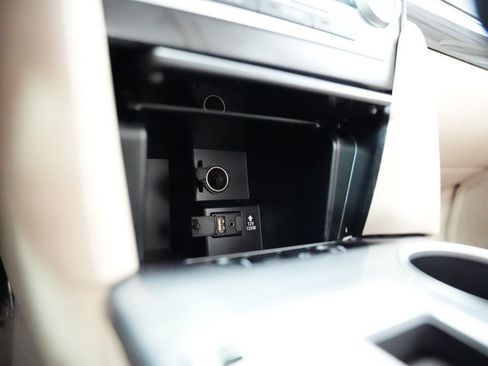 Used 2012 Toyota Camry XLE w/ Leather Pkg FWD image 29