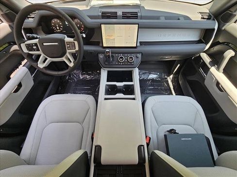 New 2025 Land Rover Defender 110 S image 17