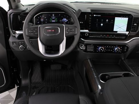 New 2026 GMC Sierra 2500 SLT AWD/4WD image 10