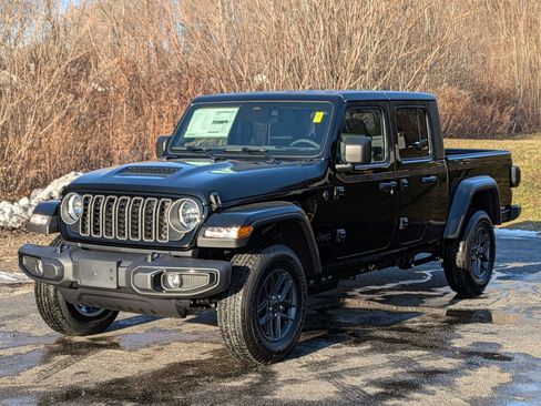 New 2026 Jeep Gladiator Sport image 8