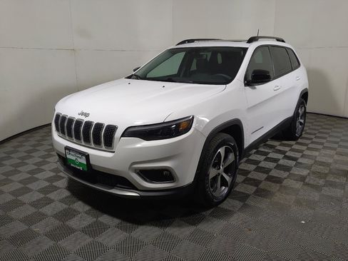 Used 2022 Jeep Cherokee Limited AWD/4WD image 2