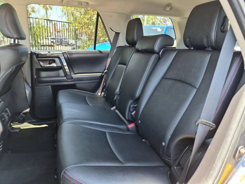 Used 2019 Toyota 4Runner TRD Off-Road Premium AWD/4WD image 35