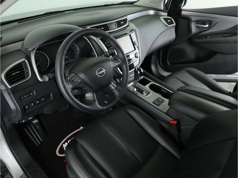 Used 2023 Nissan Murano SL w/ SL Moonroof Package image 5