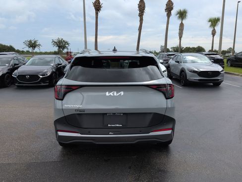 Used 2026 Kia Sportage EX w/ EX Panorama Roof Package FWD image 5