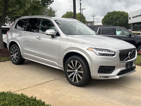 Used 2023 Volvo XC90 B5 Core w/ Protection Package Premier AWD/4WD image 19