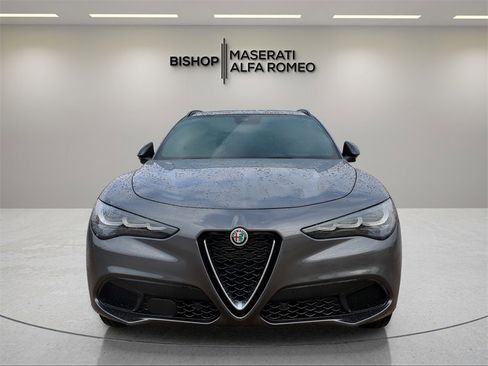 Used 2024 Alfa Romeo Stelvio Ti w/ Performance Driving Package image 2