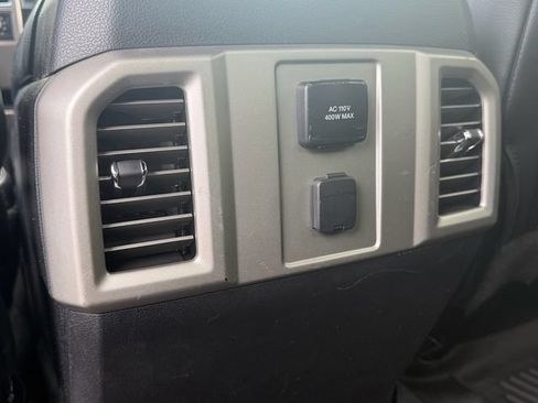 Used 2015 Ford F150 Lariat AWD/4WD image 14