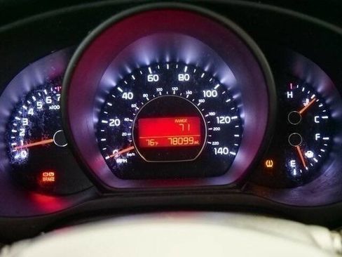 Used 2017 Kia Soul image 14