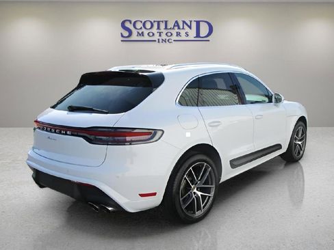 Used 2023 Porsche Macan image 7