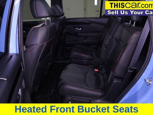 Used 2025 Honda Pilot TrailSport image 26