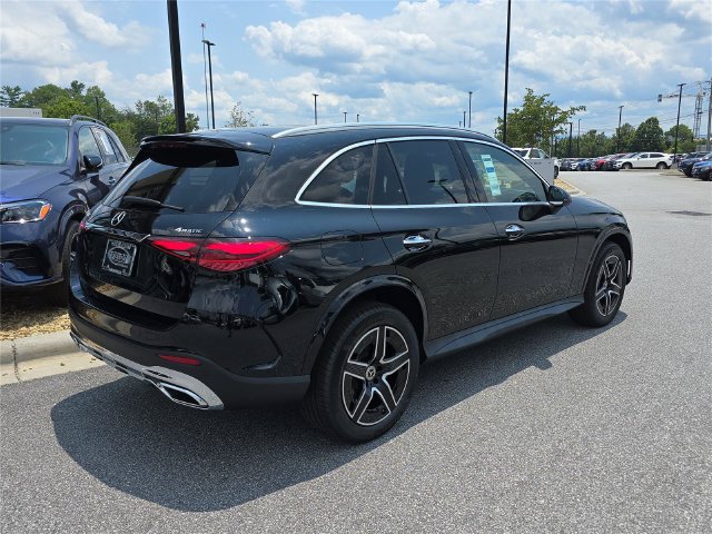 New 2026 Mercedes-Benz GLC 300 4MATIC image 3