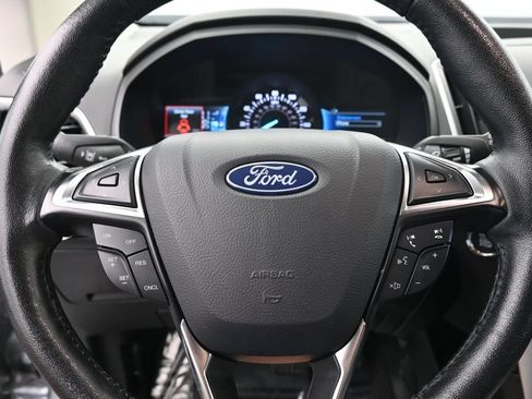 Used 2024 Ford Edge SEL AWD/4WD image 29