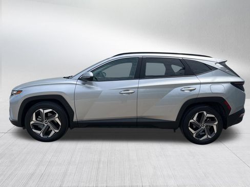 Used 2023 Hyundai Tucson SEL w/ Convenience Package FWD image 4