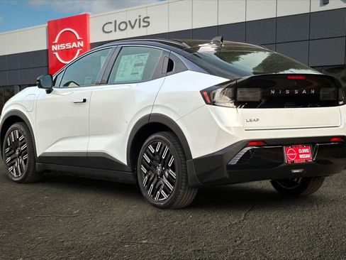 New 2026 Nissan Leaf Platinum+ image 7