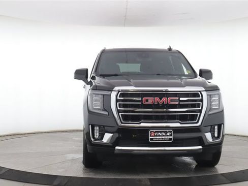 Used 2023 GMC Yukon XL SLT w/ SLT Luxury Package AWD/4WD image 12