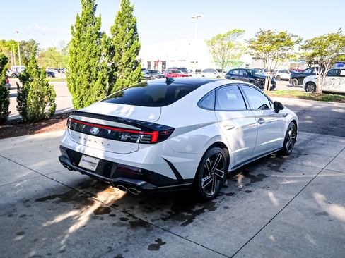 Used 2024 Hyundai Sonata N Line image 11