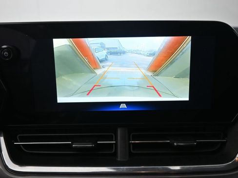 Used 2025 Chevrolet Trax ACTIV w/ Driver Confidence Package image 33