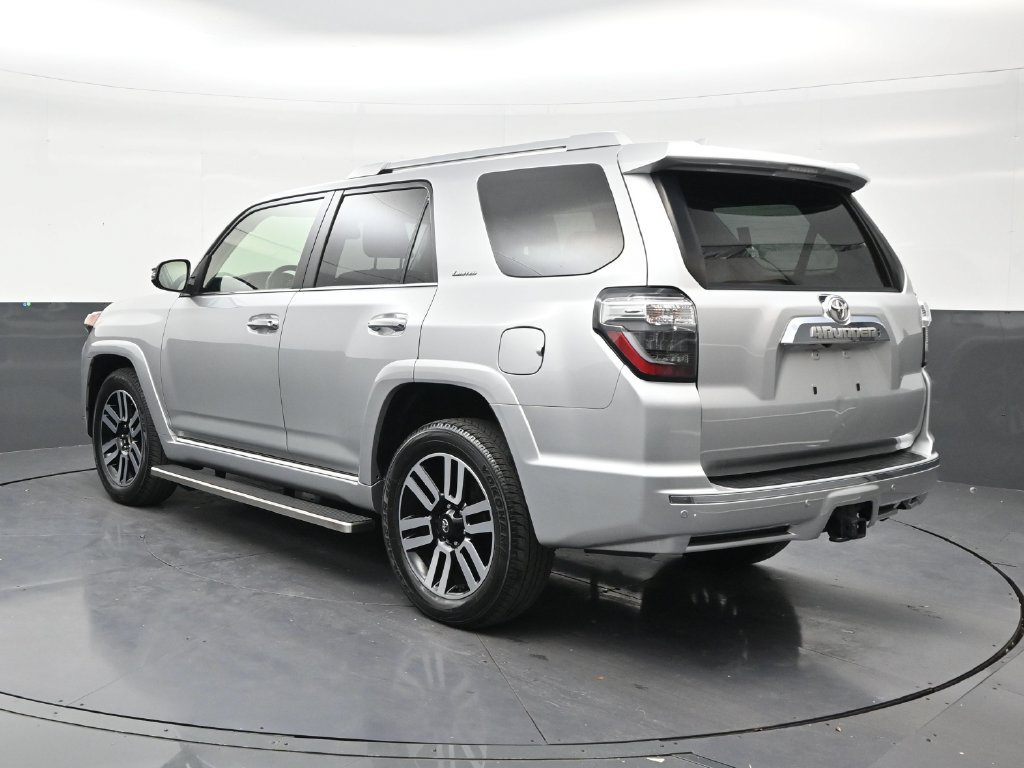 Used 2023 Toyota 4Runner Limited RWD image 3