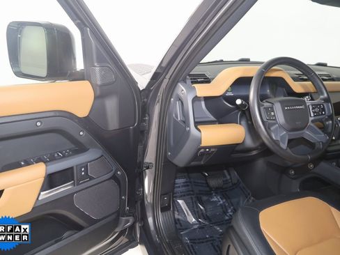 Used 2024 Land Rover Defender 110 X-Dynamic SE image 46
