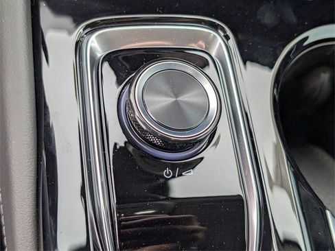 New 2026 Buick Envision Preferred image 16