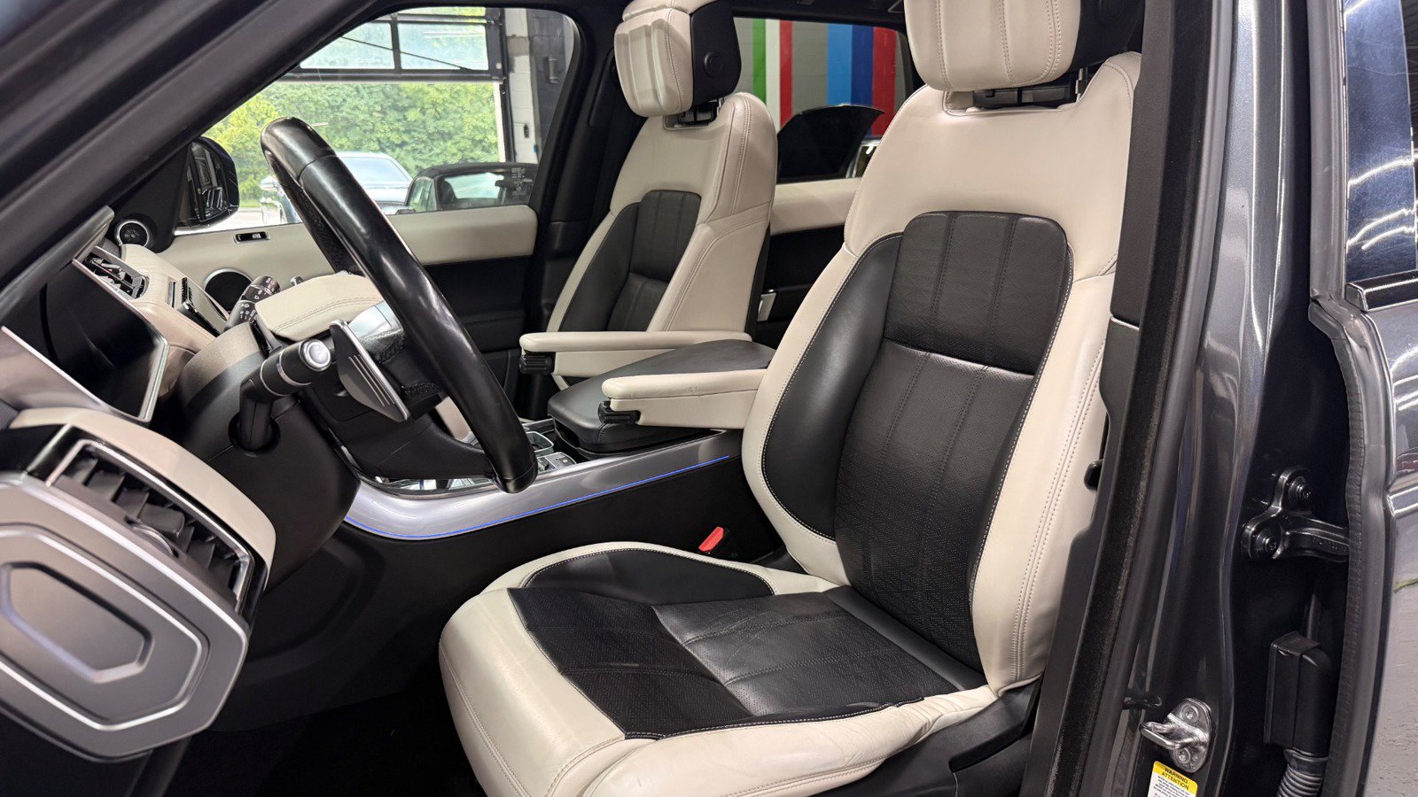 Used 2018 Land Rover Range Rover Sport HSE Dynamic AWD/4WD image 29
