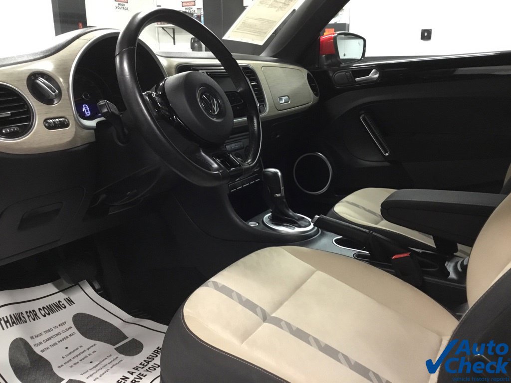 Used 2018 Volkswagen Beetle 2.0T Coast FWD image 31