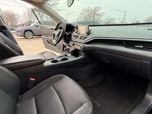 Used 2021 Nissan Altima 2.5 S w/ Driver Assist Package FWD image 12
