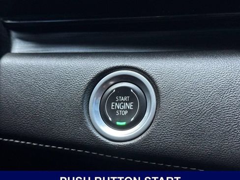 Used 2021 Cadillac Escalade Premium Luxury w/ Driver Assist Tech Package AWD/4WD image 34