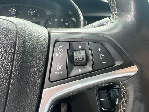 Used 2018 Buick Encore Preferred AWD/4WD image 18