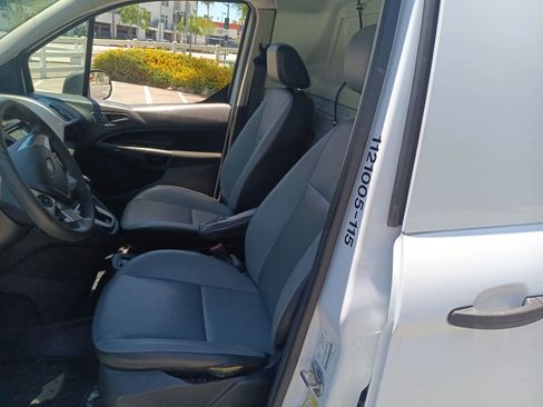 Used 2015 Ford Transit Connect XL FWD image 13