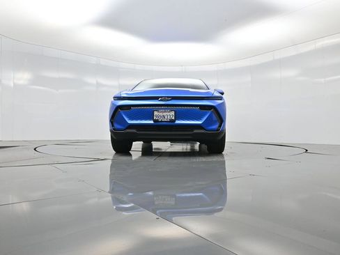 Used 2025 Chevrolet Equinox EV LT image 42